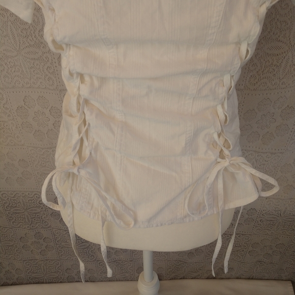 Harley Davidson White Short Sleeve Tie Back Drawstring Cinched Button Down Top - Picture 4 of 8